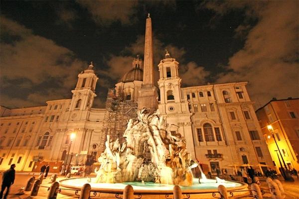 Navona Piazza in Rome